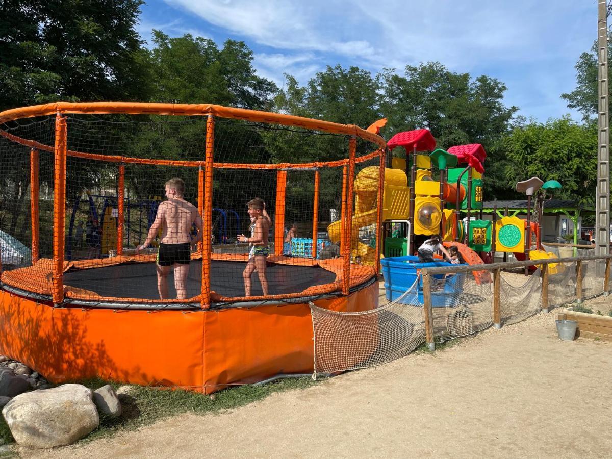 Camping Paradis Family Des Issoux Lalevade-dʼArdèche Buitenkant foto